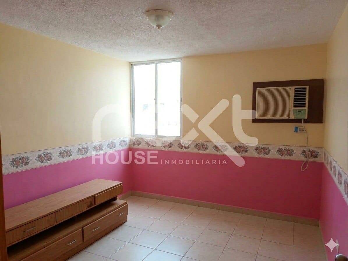 Apartamento en Las Piramides