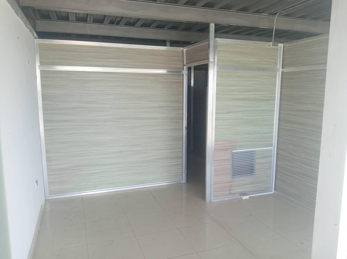#4552 - LOCAL COMERCIAL para Alquiler en Maracaibo - V