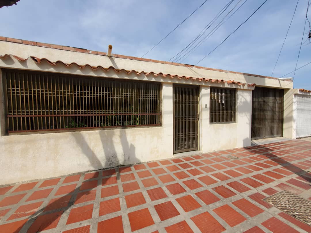 #4579 - CASA para Venta en Maracaibo - V