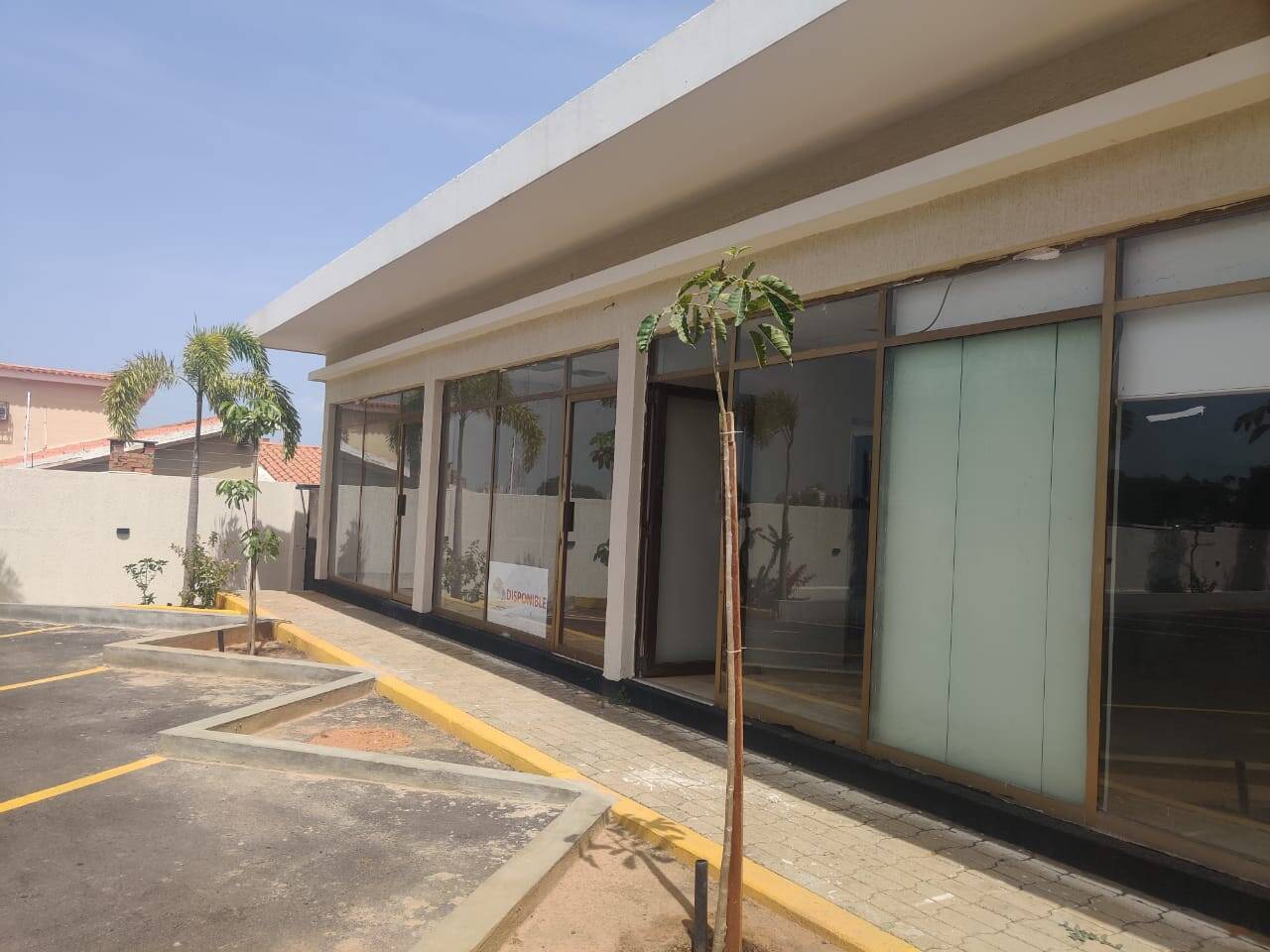 Local en Bella Vista