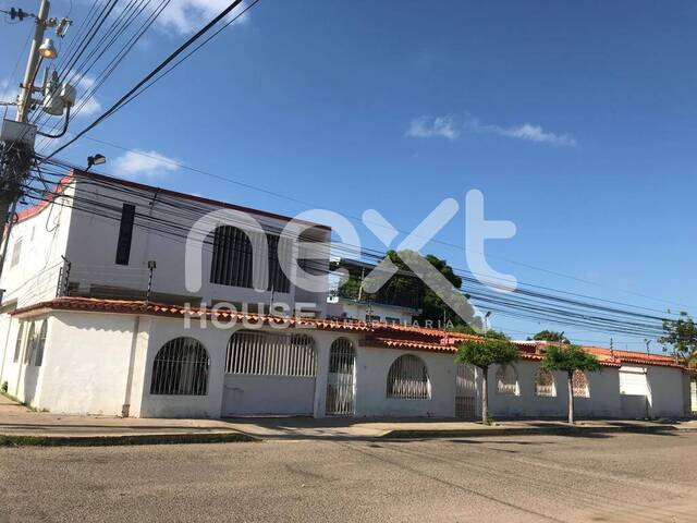 #385 - CASA para Venta en Maracaibo - V