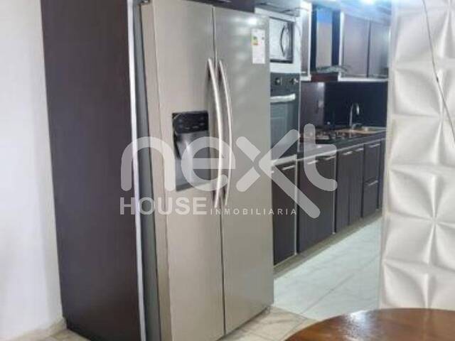 #421 - APARTAMENTO para Venta en Barquisimeto - K