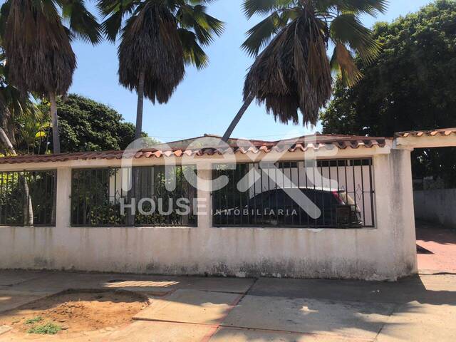 #487 - CASA para Venta en Maracaibo - V