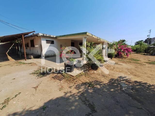 #695 - CASA para Venta en Cabimas - V - 1