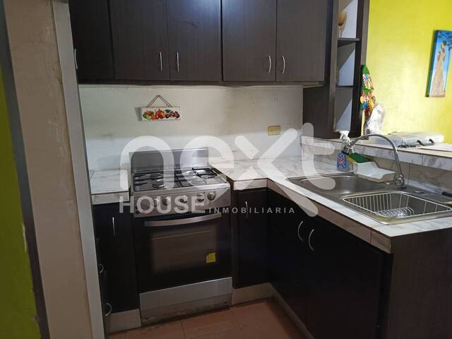 #977 - CASA para Venta en San Francisco - V