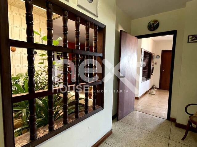 #1173 - APARTAMENTO para Venta en Maracaibo - V