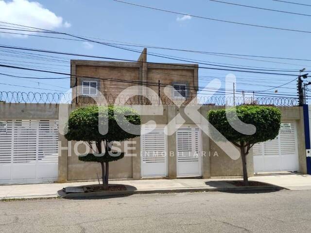 #1299 - TOWNHOUSE para Venta en Maracaibo - V