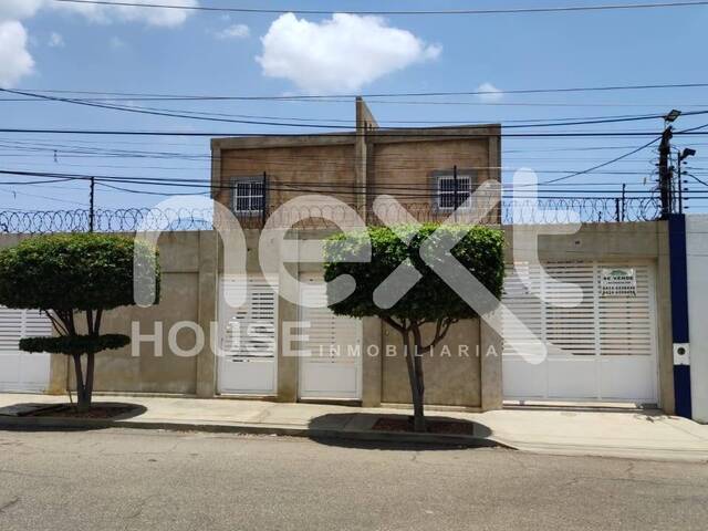#1300 - TOWNHOUSE para Venta en Maracaibo - V