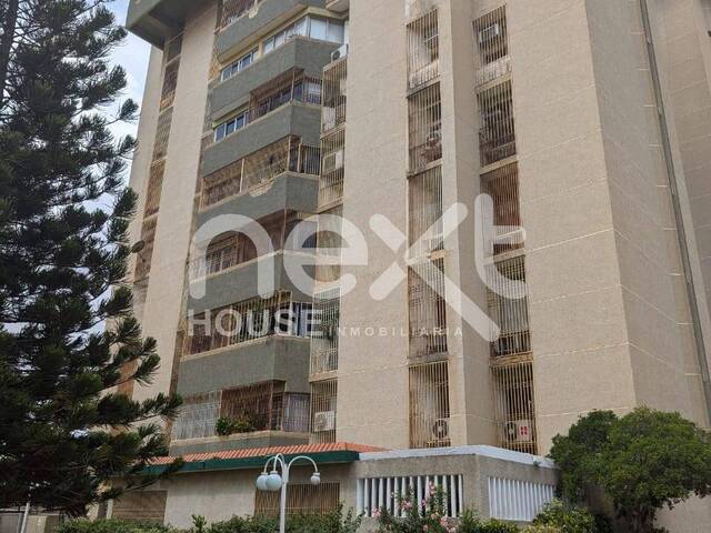 #1302 - APARTAMENTO para Alquiler en Maracaibo - V