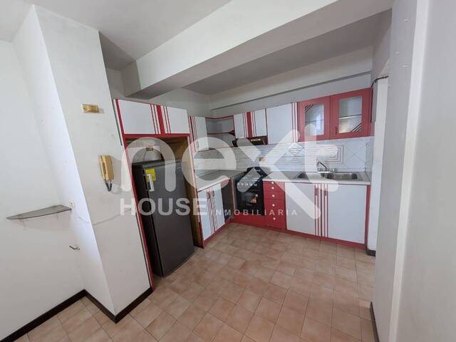 #1302 - APARTAMENTO para Alquiler en Maracaibo - V