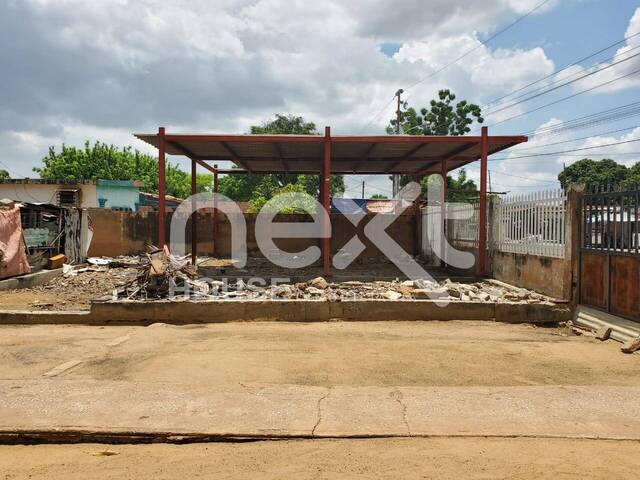 #1323 - TERRENO para Venta en Maracaibo - V