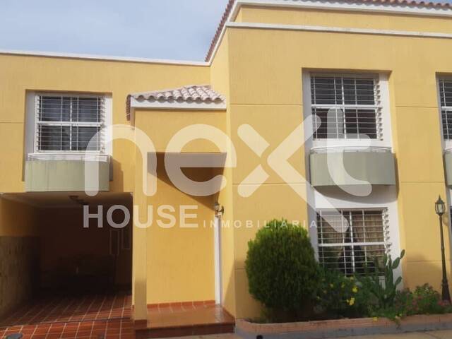 #1331 - TOWNHOUSE para Venta en Maracaibo - V