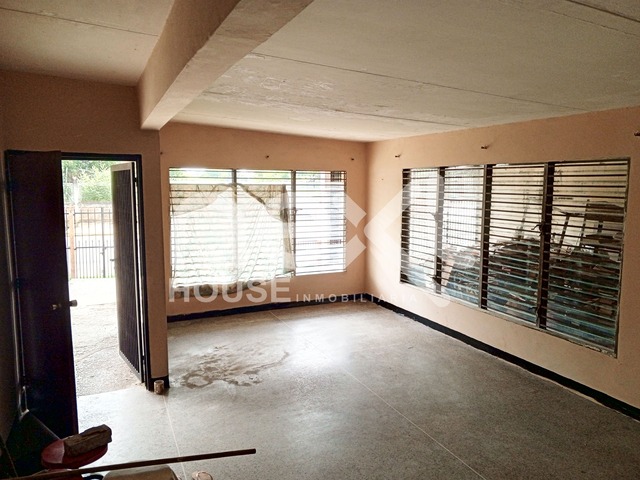 #1435 - CASA para Venta en Maracaibo - V