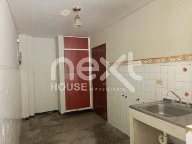 #1532 - APARTAMENTO para Alquiler en Maracaibo - V