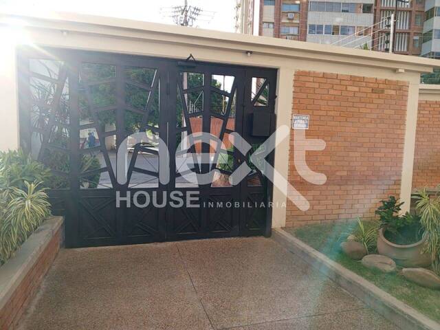 #1615 - APARTAMENTO para Alquiler en Maracaibo - V