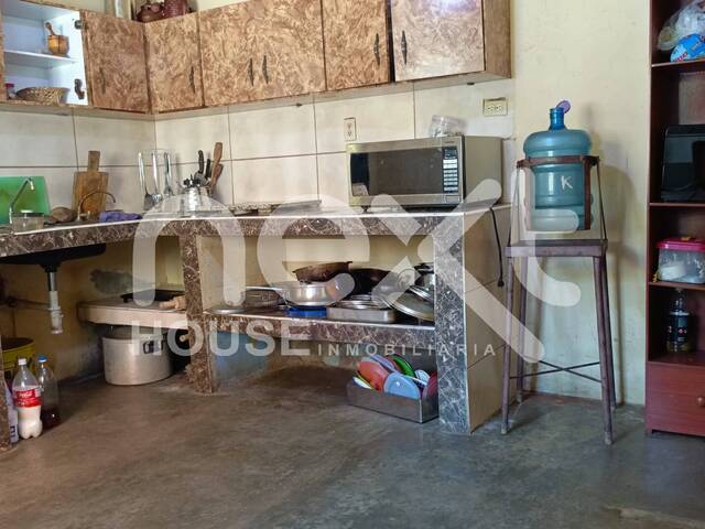 #1642 - CASA para Venta en Ciudad Ojeda - V - 2