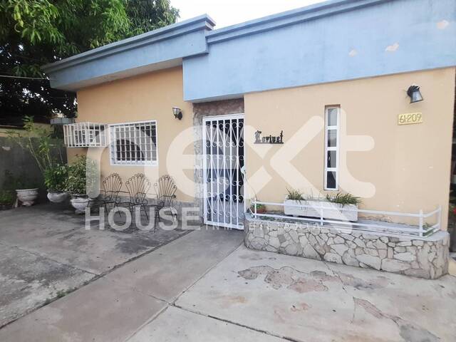 #1653 - CASA COMERCIAL para Venta en Maracaibo - V - 1