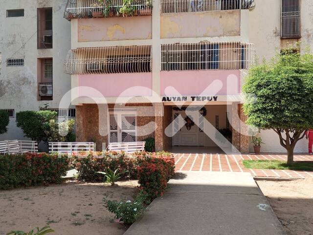 #1691 - APARTAMENTO para Venta en Cabimas - V - 1