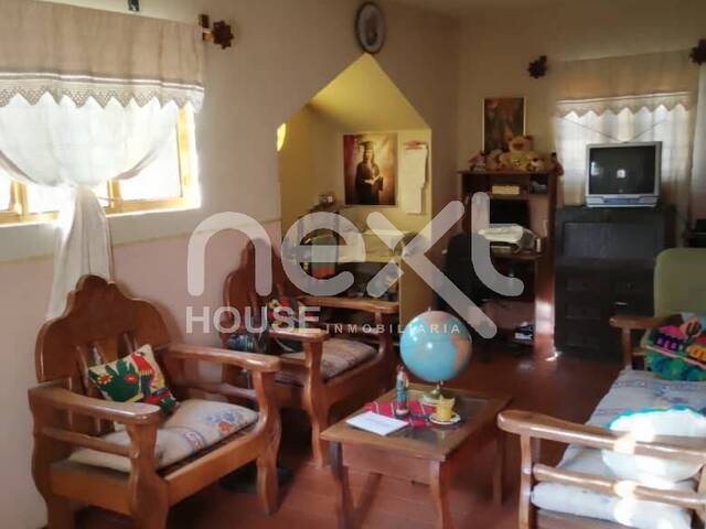 #1705 - CASA para Venta en Trujillo - T - 2