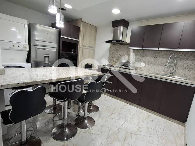 #1652 - APARTAMENTO para Alquiler en Ciudad Ojeda - V