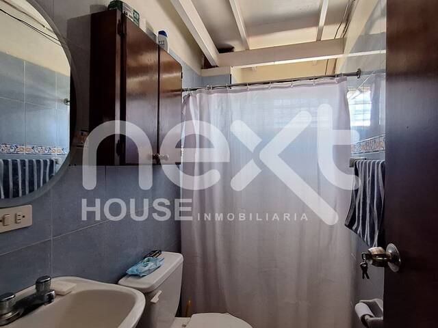 #1708 - APARTAMENTO para Alquiler en Cabimas - V