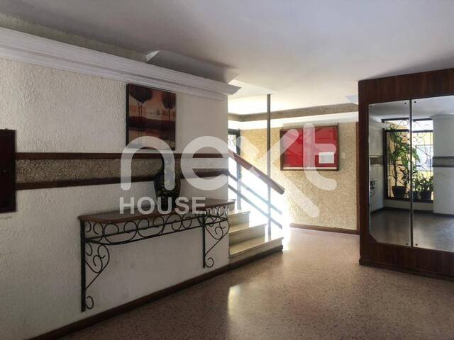 #1719 - APARTAMENTO para Venta en Maracaibo - V
