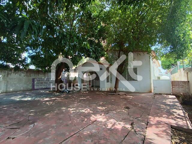 #1730 - CASA COMERCIAL para Venta en Maracaibo - V