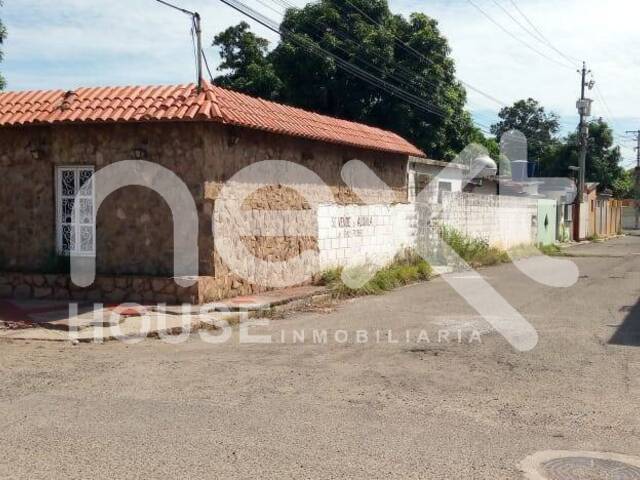 #1743 - CASA para Venta en Maracaibo - V