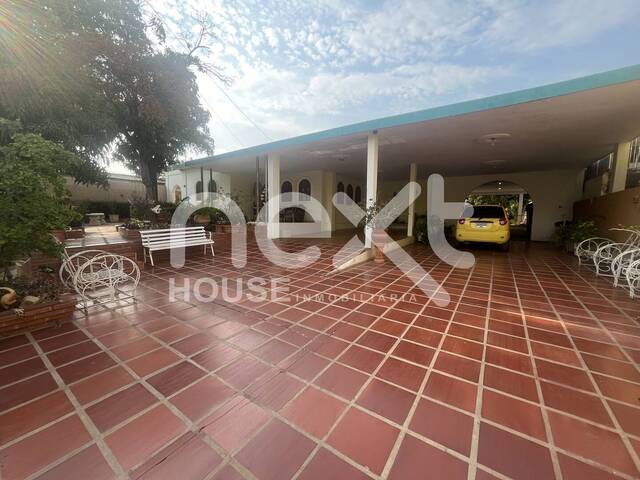 #1748 - CASA para Venta en San Francisco - V