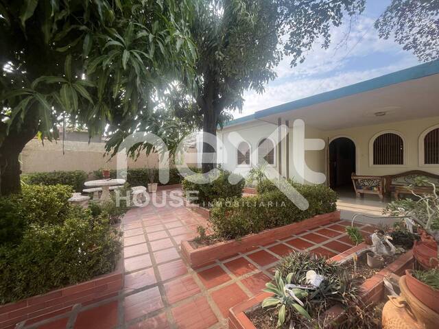 #1748 - CASA para Venta en San Francisco - V