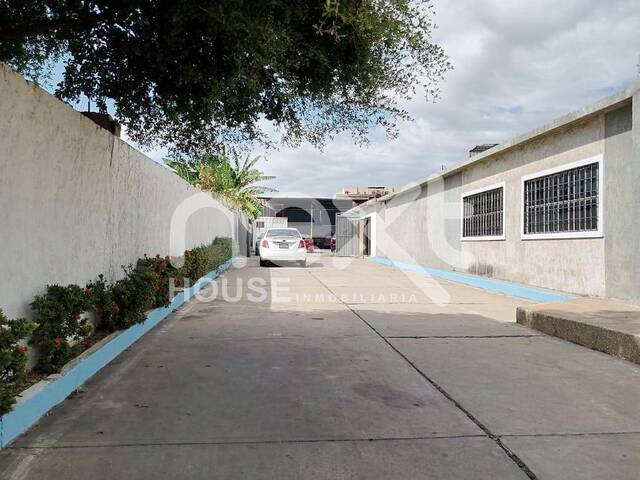 #1755 - GALPÓN para Venta en Maracaibo - V