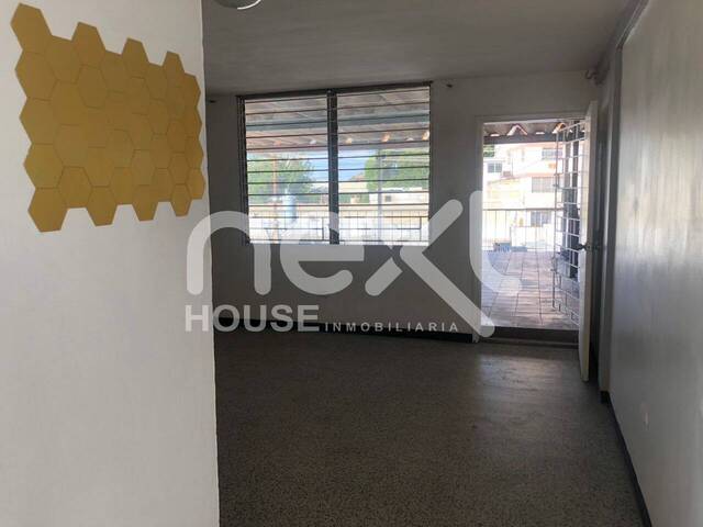 #1782 - APARTAMENTO para Alquiler en Maracaibo - V