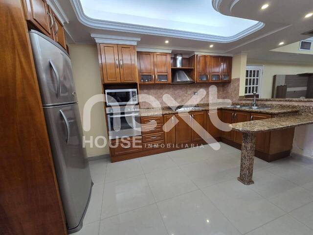 #1789 - TOWNHOUSE para Venta en Ciudad Ojeda - V