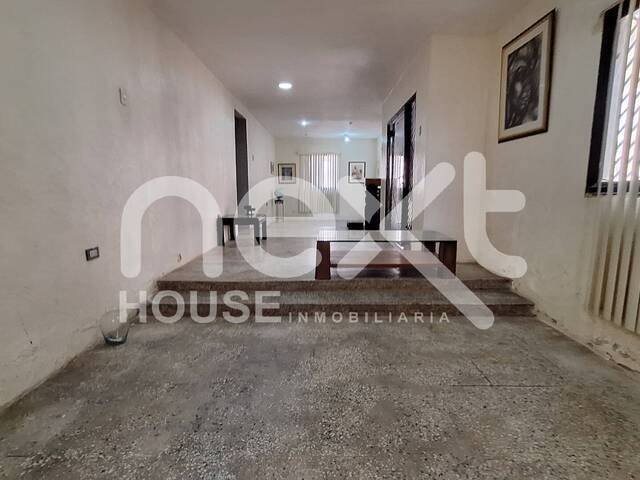 #1800 - CASA para Venta en Cabimas - V - 2