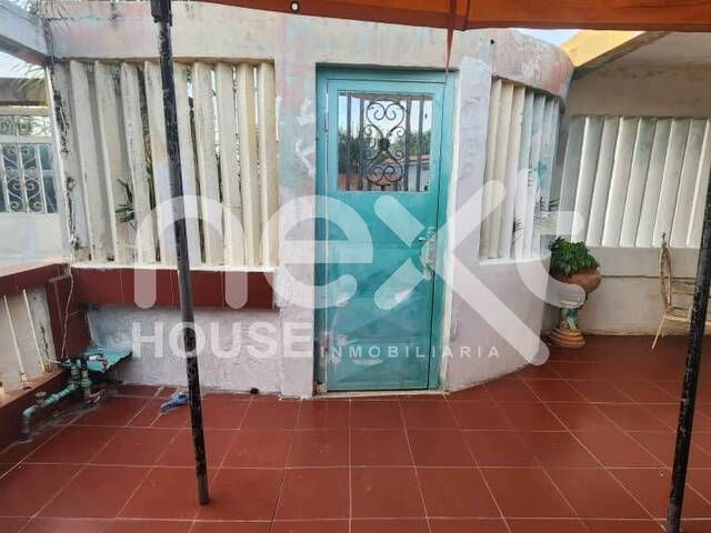 #1909 - CASA para Venta en Maracaibo - V