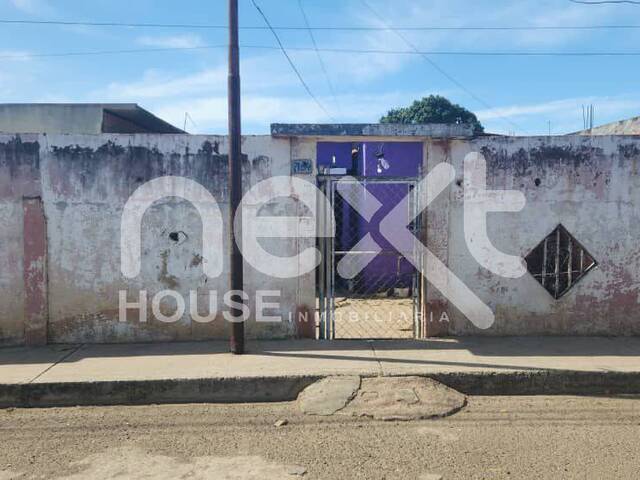 #1926 - CASA para Venta en Maracaibo - V