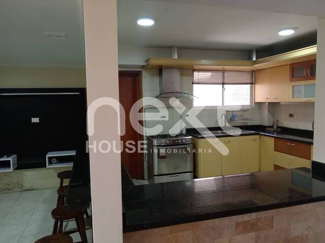 #1929 - APARTAMENTO para Alquiler en Maracaibo - V - 2