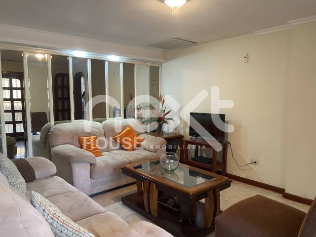 #1966 - CASA para Venta en Maracaibo - V