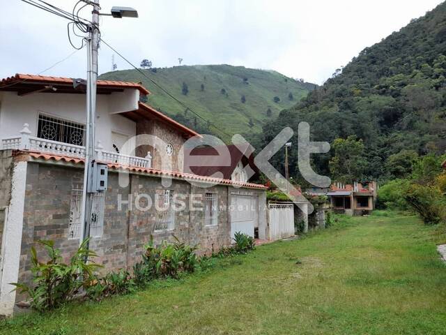 #1985 - CASA para Venta en Trujillo - T - 2