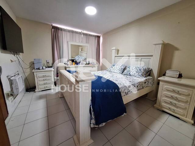 #1999 - APARTAMENTO para Venta en Maracaibo - V