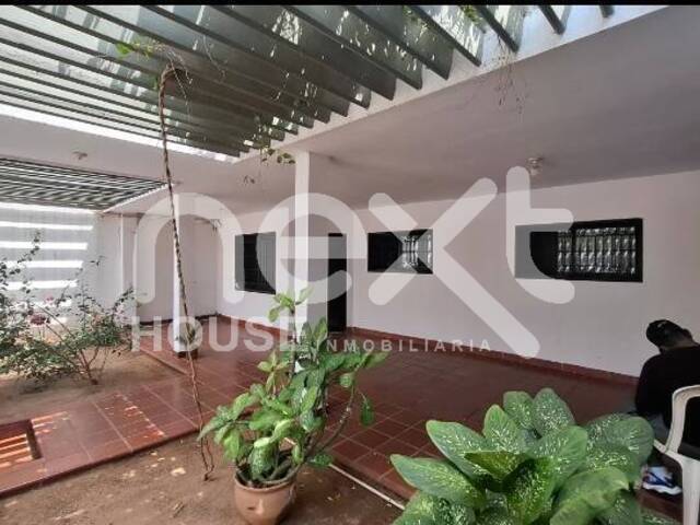 #2004 - CASA para Venta en Maracaibo - V