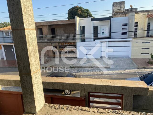 #2016 - TOWNHOUSE para Venta en San Francisco - V