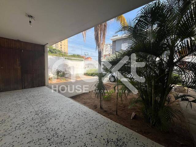 #2027 - CASA COMERCIAL para Venta en Maracaibo - V
