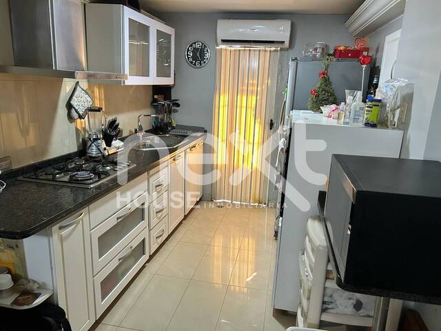 #2030 - APARTAMENTO para Venta en Maracaibo - V