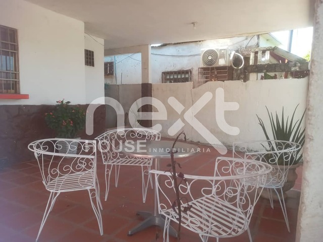 #2032 - CASA para Venta en San Francisco - V - 2