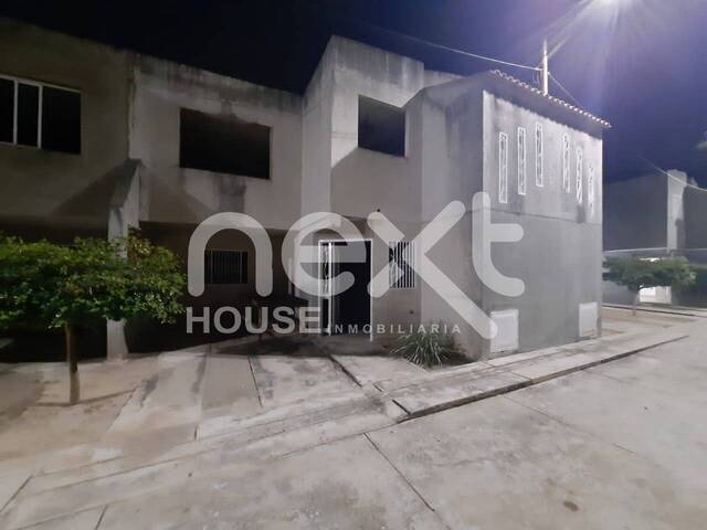 #2050 - TOWNHOUSE para Venta en San Francisco - V - 1