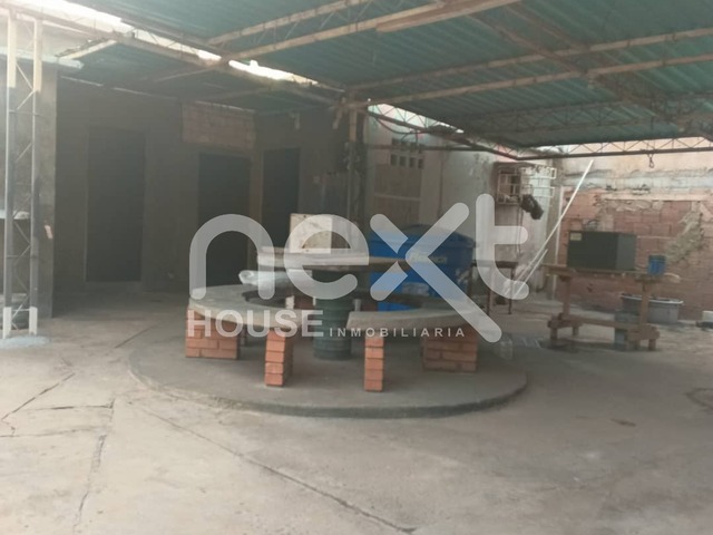 #2076 - CASA COMERCIAL para Venta en Maracaibo - V