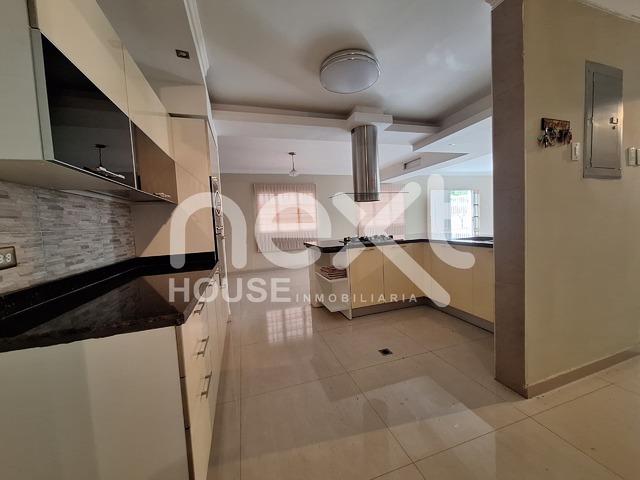 #2063 - TOWNHOUSE para Venta en Ciudad Ojeda - V - 2
