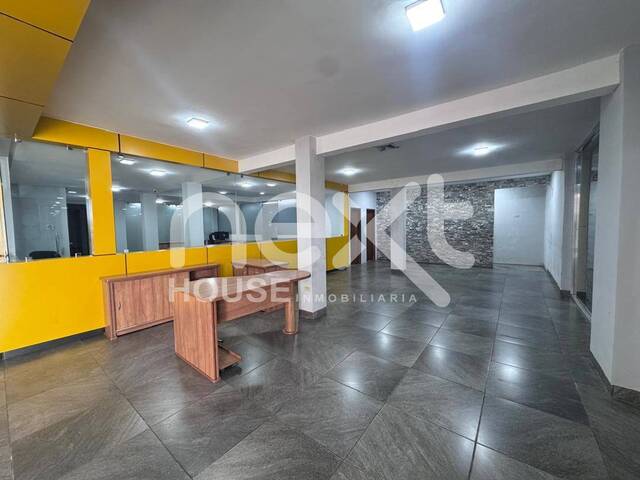 #2081 - LOCAL COMERCIAL para Venta en Maracaibo - V