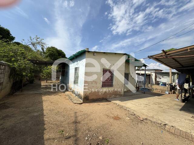 #2070 - CASA COMERCIAL para Venta en Ciudad Ojeda - V - 3